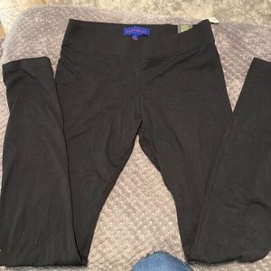 Black leggings